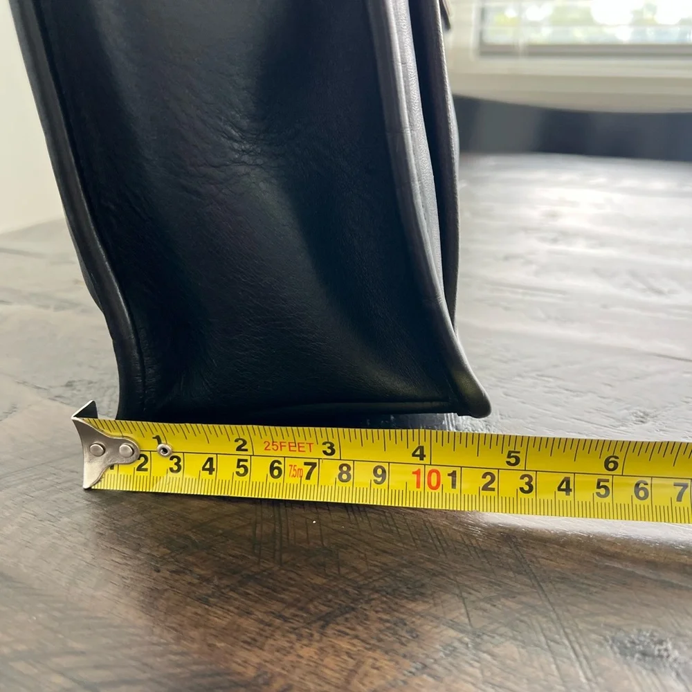 Coach Vintage Black Leather Briefcase Bag - Picture 7 of 8